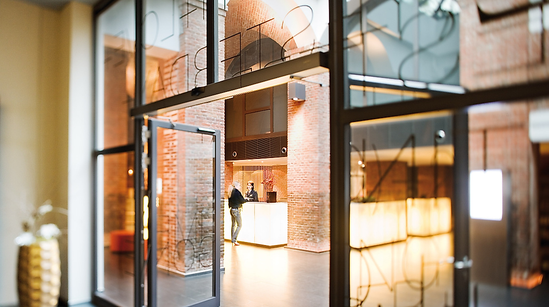 Mövenpick Hotel Hamburg: Reception