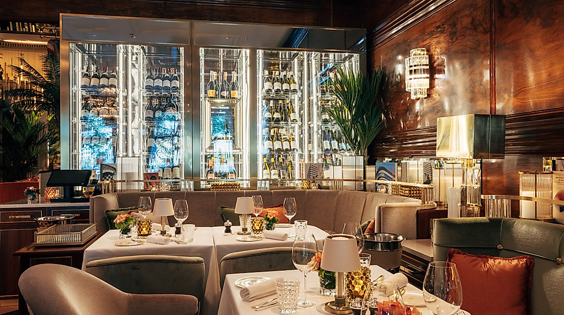 Fairmont Hotel Vier Jahreszeiten: GRILL Restaurant