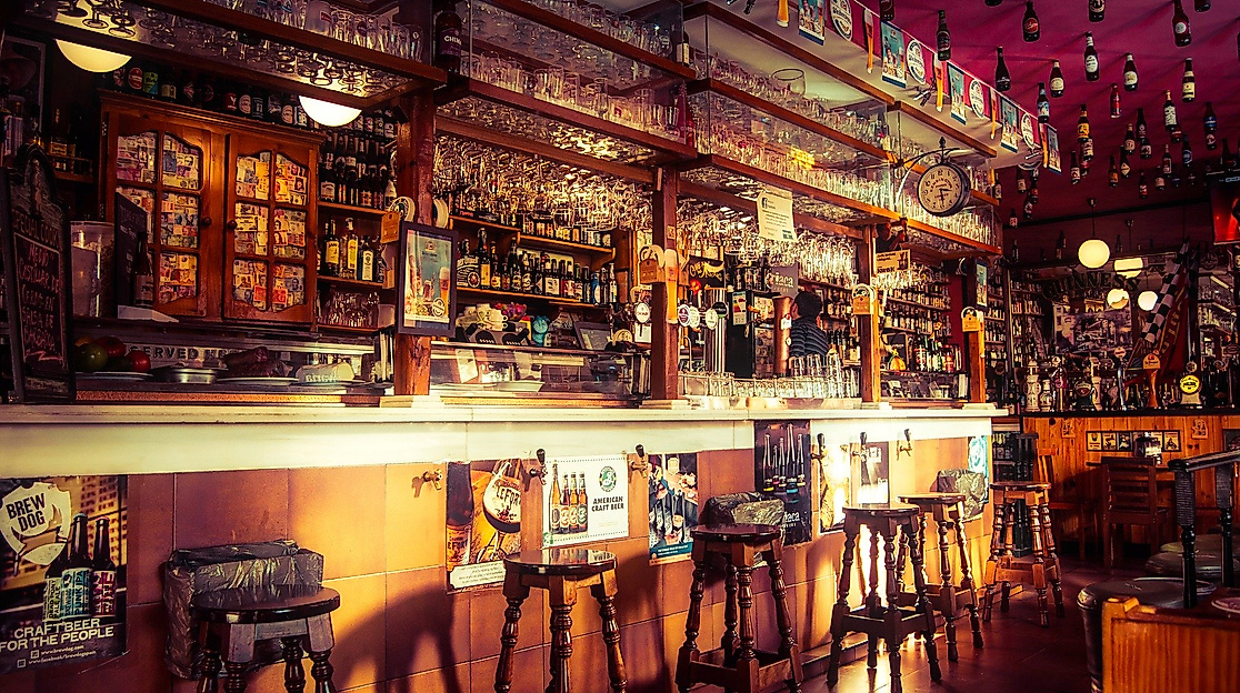 pub_c_david-mark-pixabay