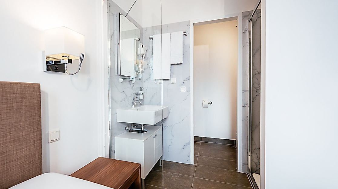 BO Hotel Hamburg: bathroom