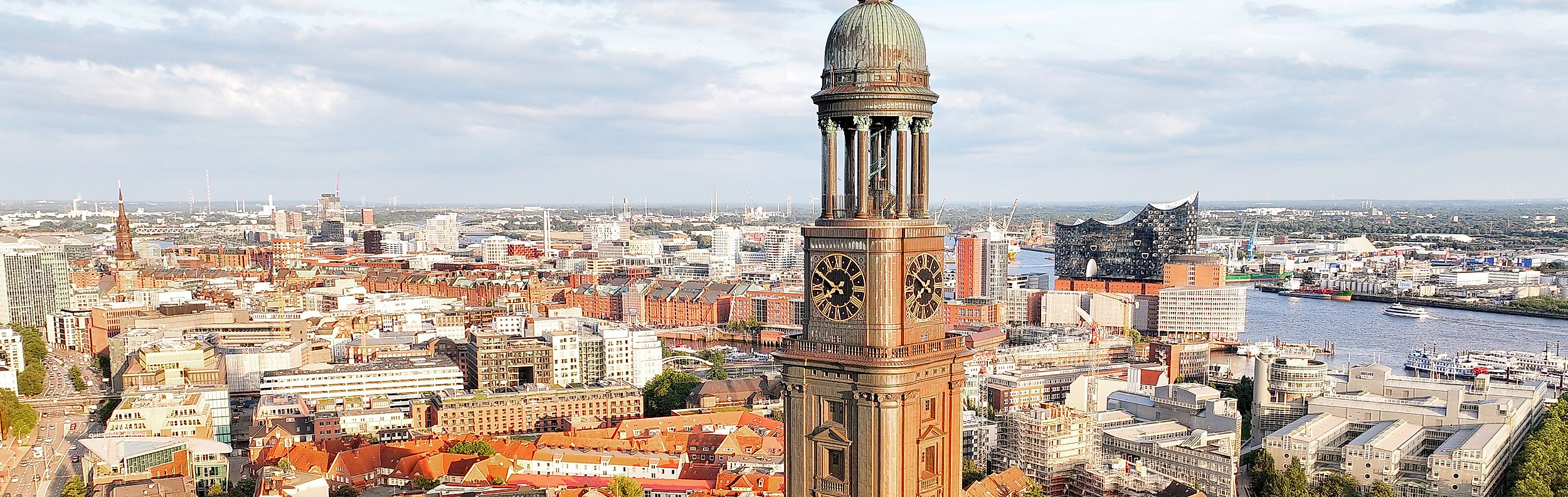 Admission to Michel experience with viewing platform