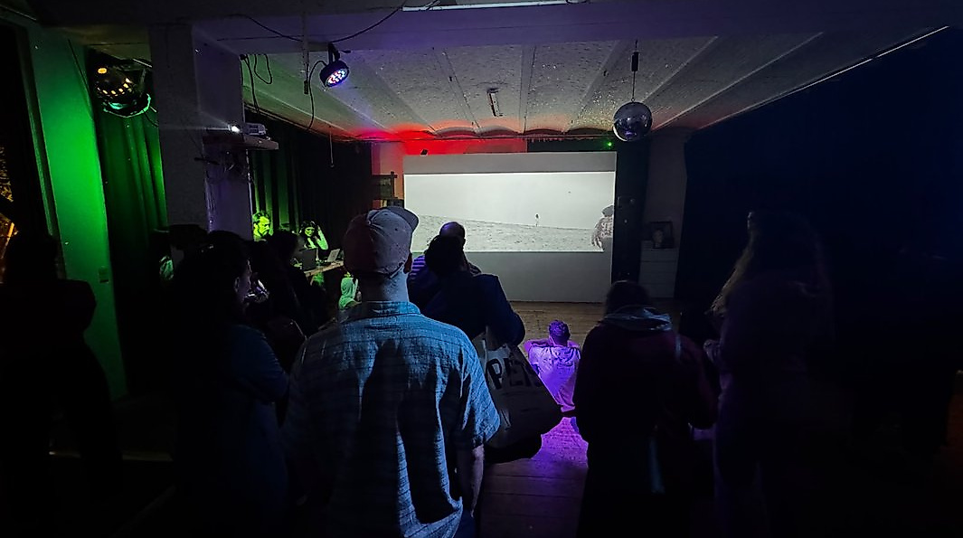 Futura Cinema / RaveScreen