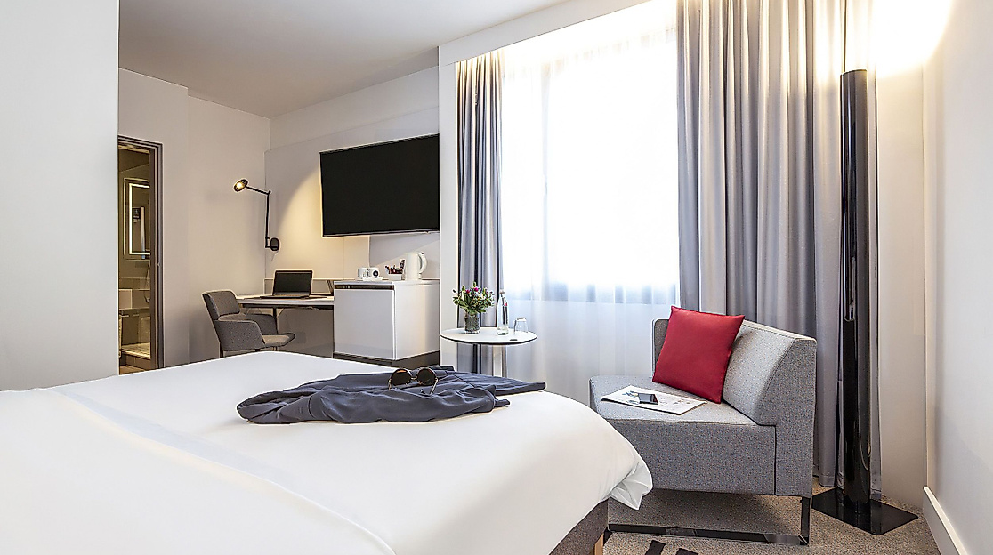 Hotel Novotel Hamburg City Alster: Double room