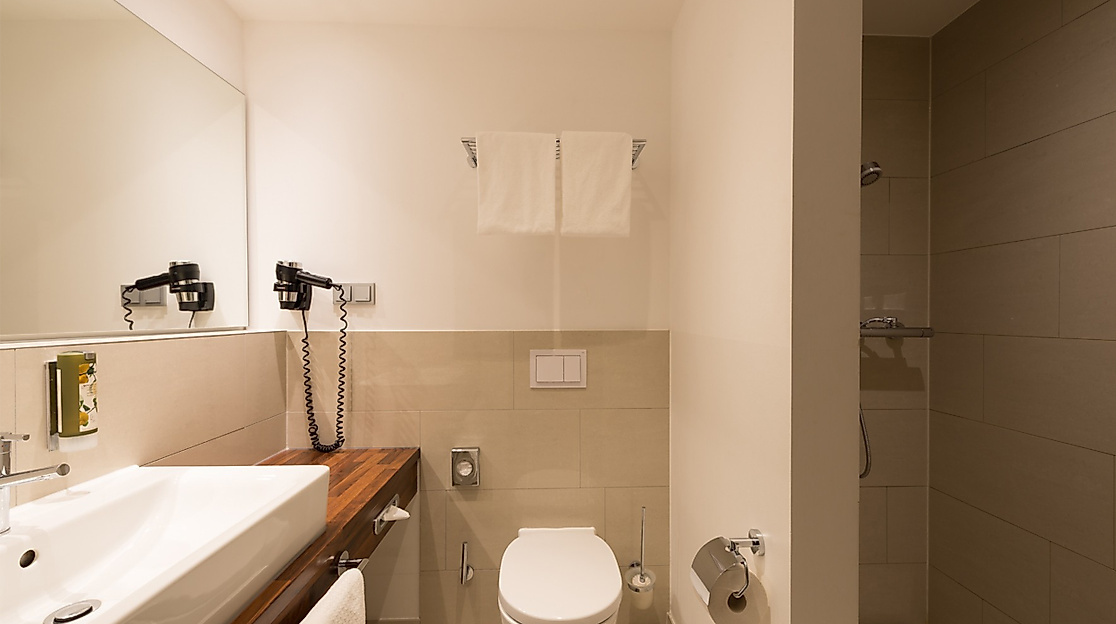 Heikotel - Hotel am Stadtpark Hamburg: Bathroom