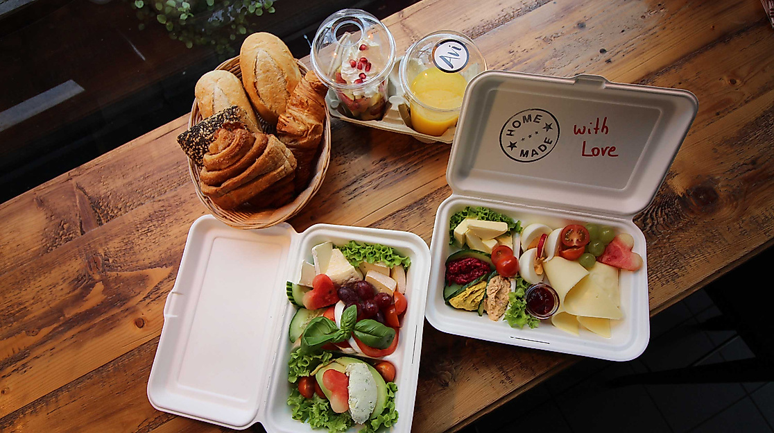 Café-Avi_Früstück-für-Zwei-to-go_C-2020_Mona-Biehls