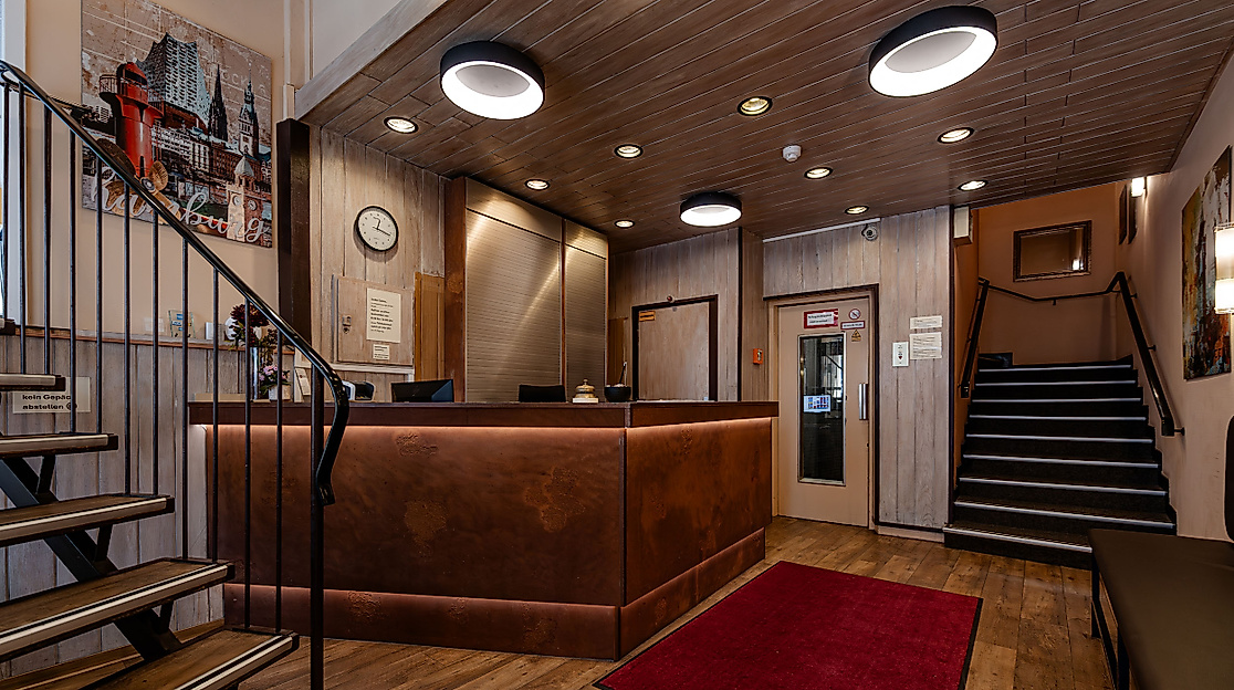 Hotel Imperial Hamburg: Reception