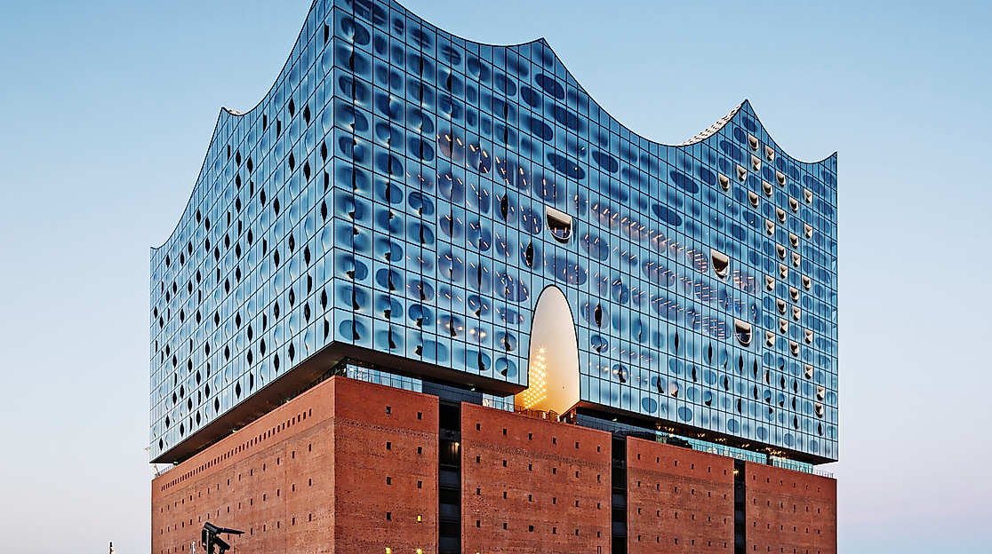 Guided City tour Hamburg