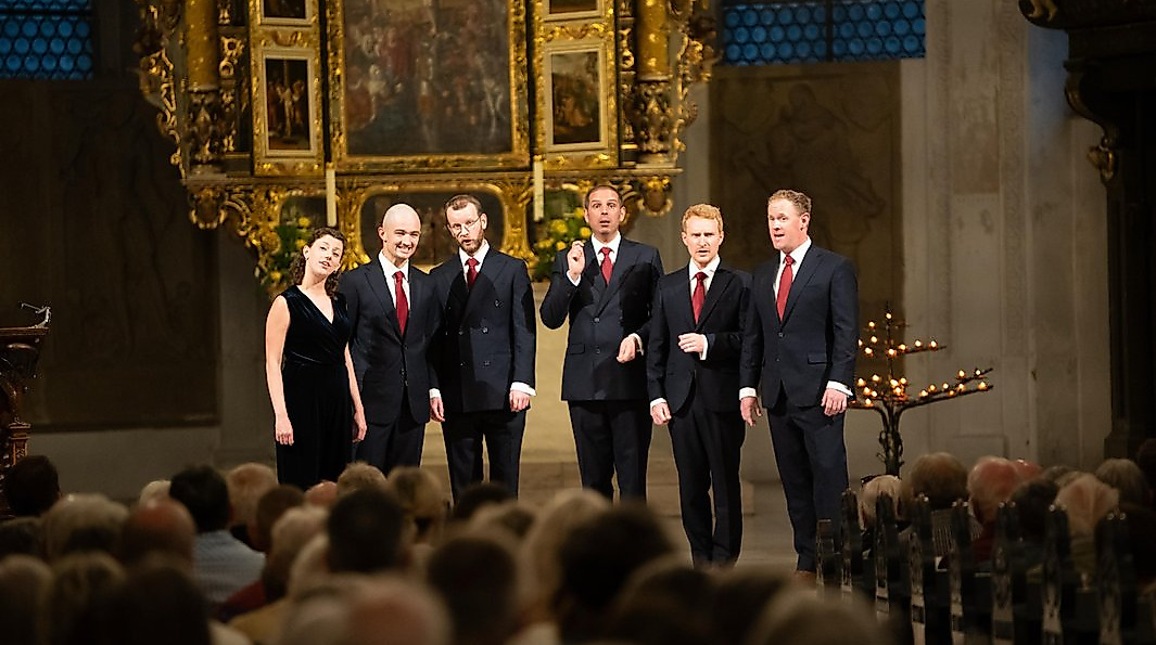 The Queen’s Six