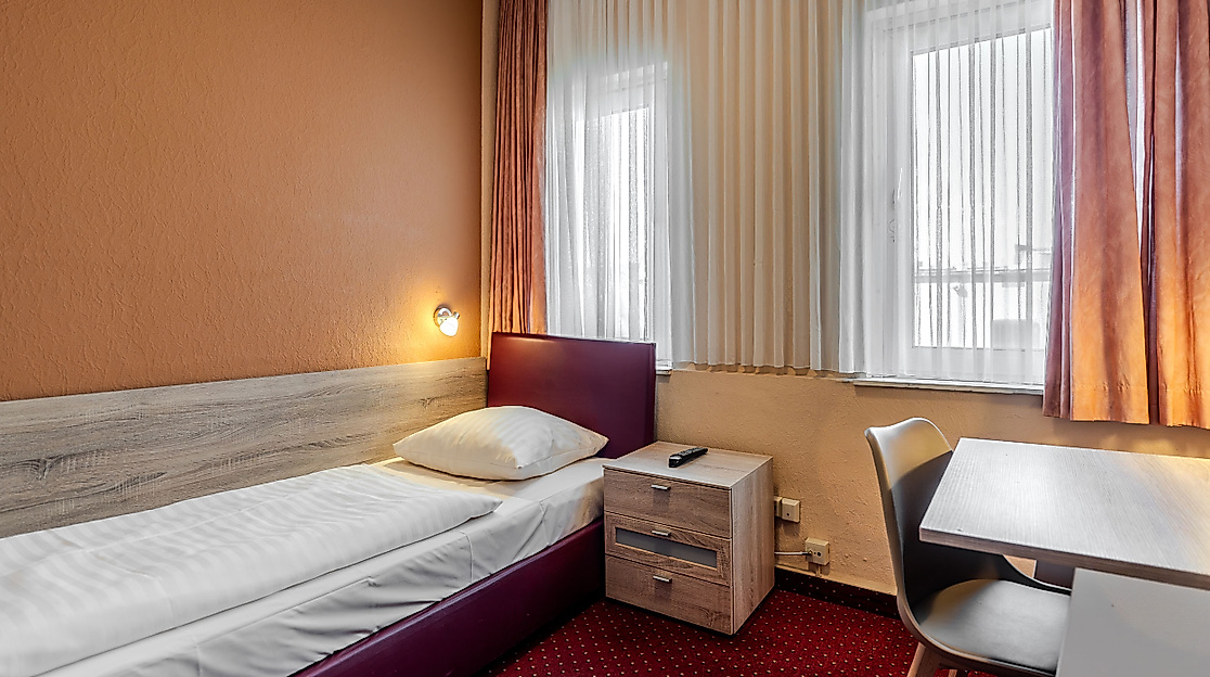 Hotel Imperial Hamburg: Single room