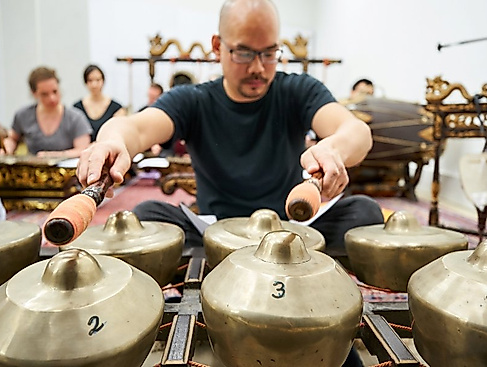 Workshop: Kosmos Gamelan