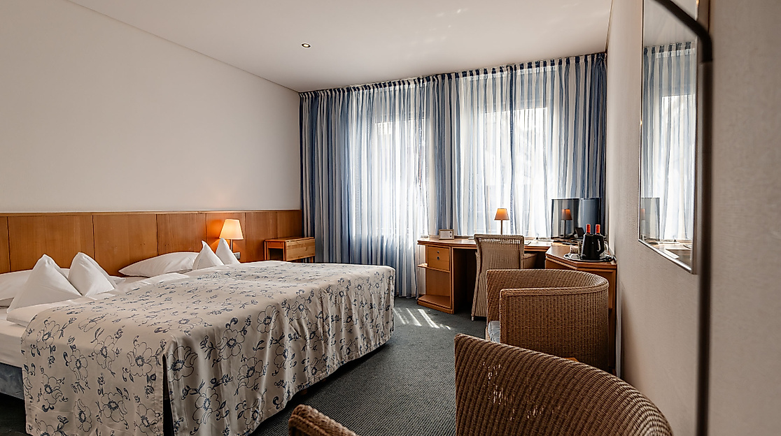 Hotel Baseler Hof Hamburg: Double room superior