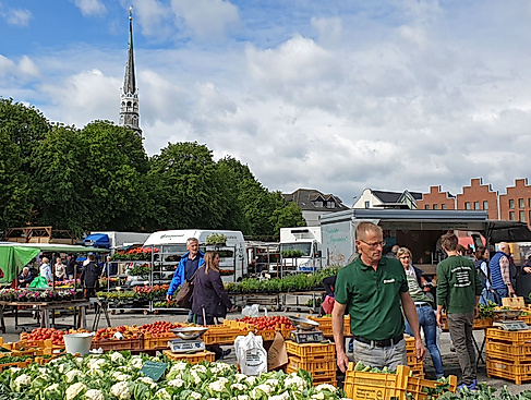Traditioneller Wochenmarkt, Heide