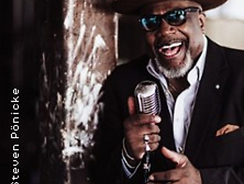 Downtown Blus Club: Big Daddy Wilson