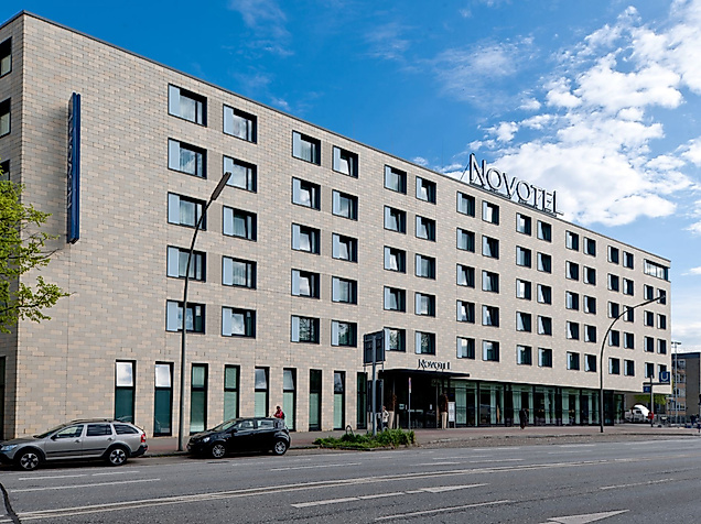 Hotel Novotel Hamburg Alster: Exterior view