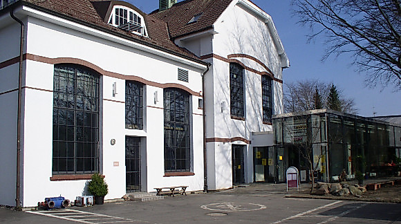P1010017_580x370