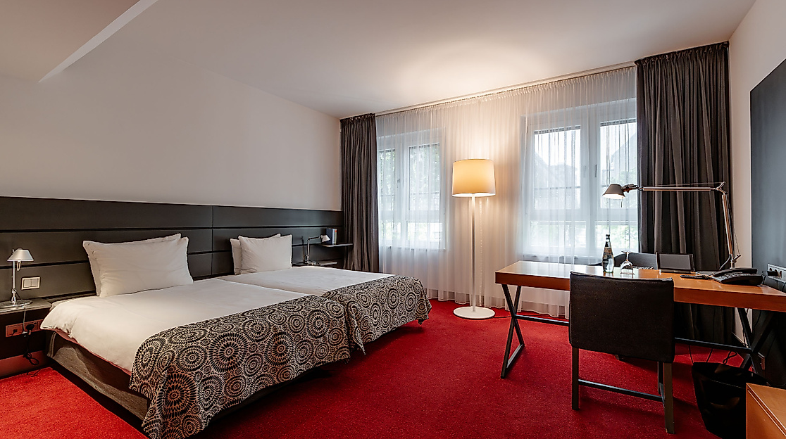 The MADISON Hotel Hamburg: Standard double room