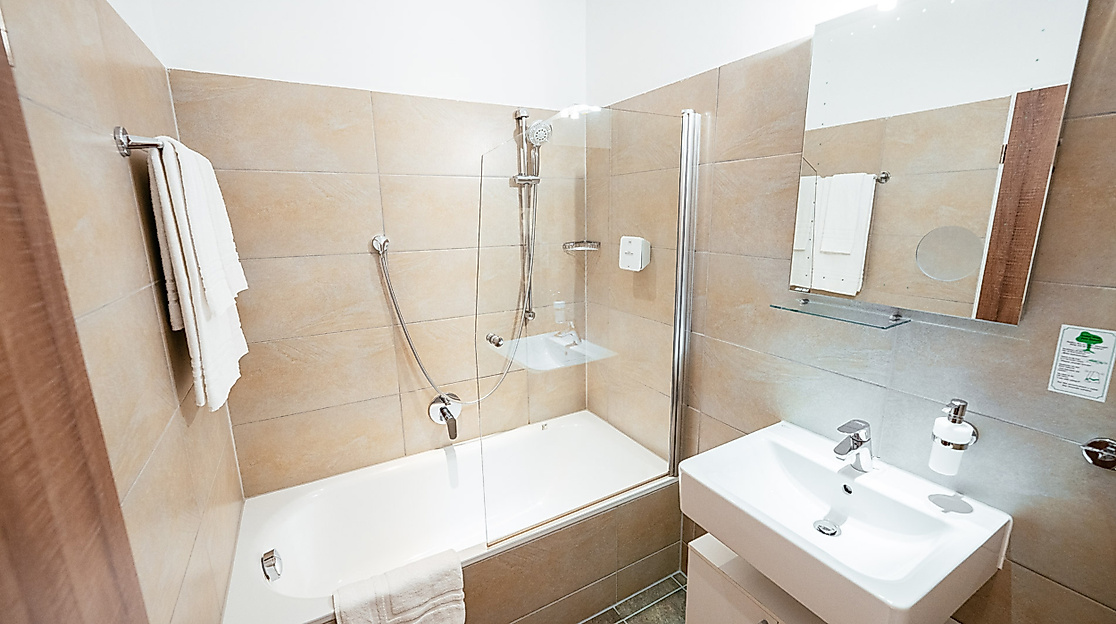 BO Hotel Hamburg: bathroom