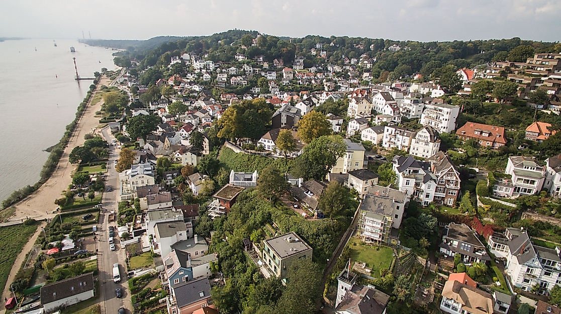 luftaufnahme-treppenviertel-blankenese_c-2018-escape-filmproduktion