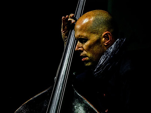 Wajdi Riahi Trio & Chris Jennings »5 Ways Home«